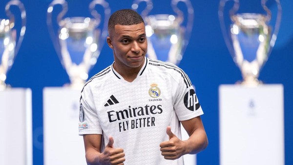 Real Madrid Resmi Sudah Perkenalkan Kylian Mbappe